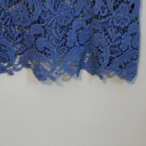 Torrid Crochet Lace Sheer Scalloped Crop Top Blue Plus Size 1X H10777 - Picture 6 of 7